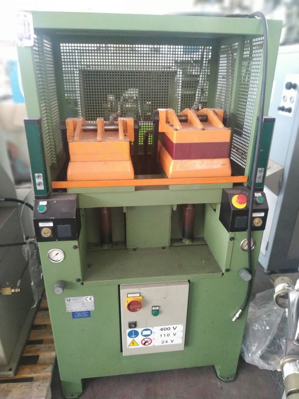 PRESSA SUOLE  DOPPIA TECNO 2  T.30