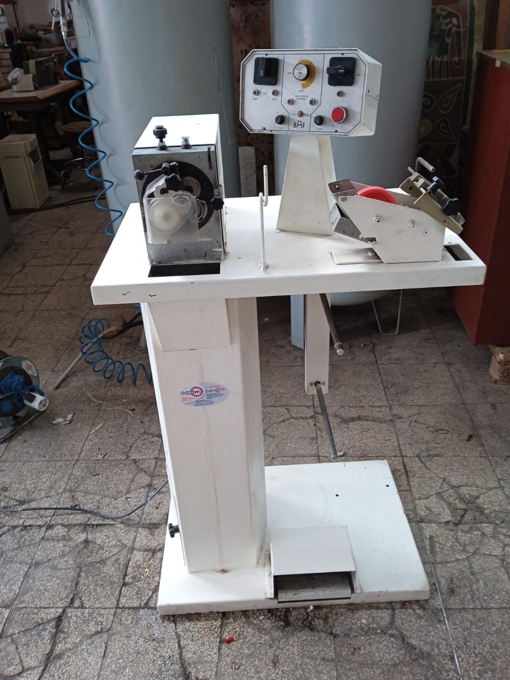 PROFILATRICE PER BORDINI BAF