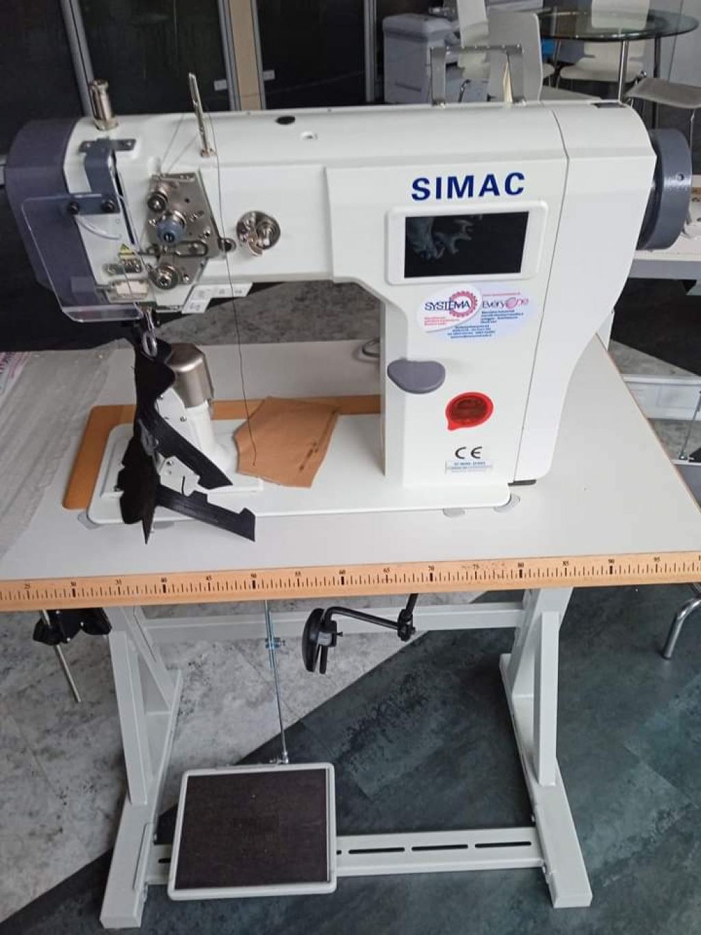 MACCHINA DA CUCIRE SIMAC COLONNA 1 AGO TRIPLICE TRASPORTO