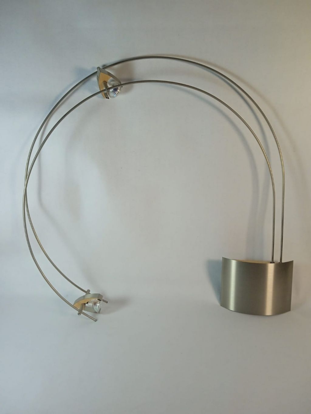 LAMPADA DA SOFFITTO E PARETE BERND BEISSE BY LEOLA 2