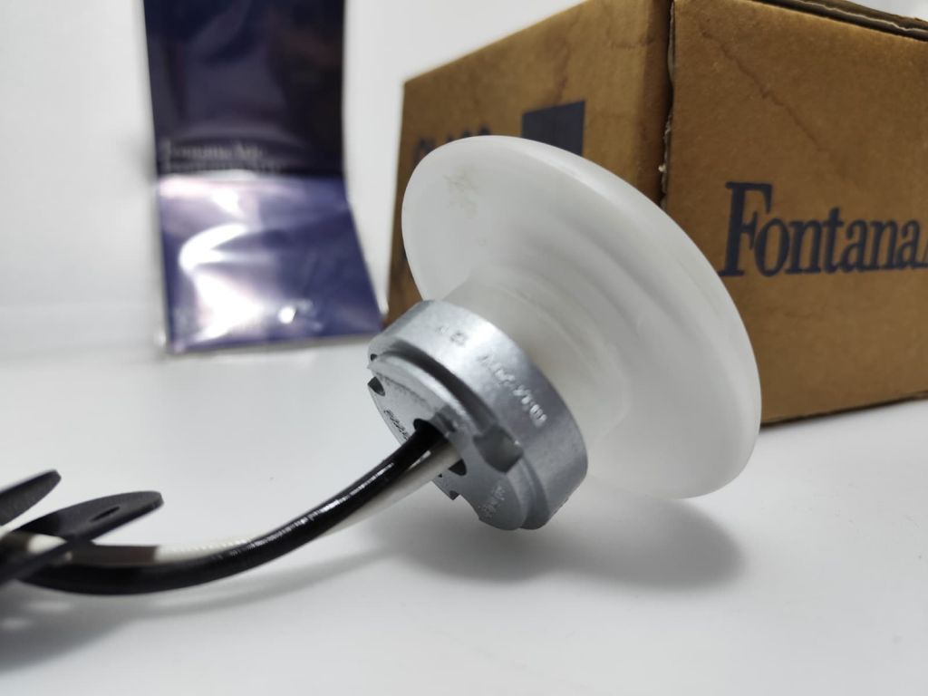 LAMPADA DA SOFFITO/PARETE FONTANA ARTE MOD.SILLABA PICCOLA 9X6